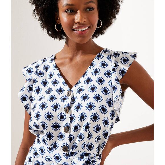 LOFT Women's Linen Blend Flutter Sleeve Shorts Romper White and Navy - Size 2 - Picture 2 of 10